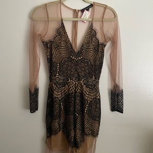 *SOLD* For Love & Lemons Antigua Mini in Black